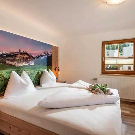 Gaestehaus Hochstaffl-2